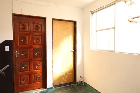 Apartamento para alugar com 60m², 2 quartos e sem vagaÁrea comum - Saguão do andar