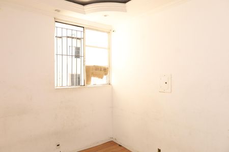 Sala de apartamento para alugar com 2 quartos, 60m² em Jardim Bartira, São Paulo
