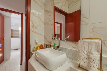 Casa de condomínio para alugar com 96m², 3 quartos e 1 vagaBanheiro Corredor