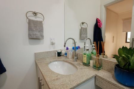 Casa de condomínio para alugar com 96m², 3 quartos e 1 vagaBanheiro da Suíte