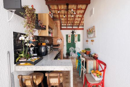 Casa de condomínio para alugar com 96m², 3 quartos e 1 vagaÁrea gourmet
