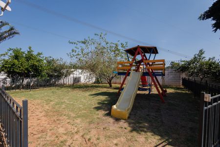 Casa de condomínio para alugar com 96m², 3 quartos e 1 vagaÁrea comum - Playground
