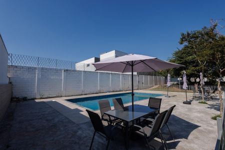 Casa de condomínio para alugar com 96m², 3 quartos e 1 vagaÁrea comum - Piscina