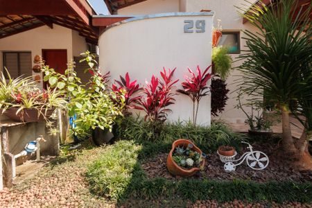 Casa de condomínio para alugar com 96m², 3 quartos e 1 vagaFachada