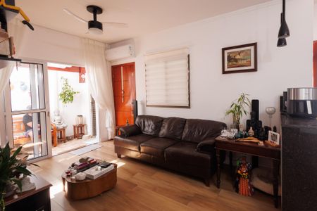Casa de condomínio para alugar com 96m², 3 quartos e 1 vagaSala