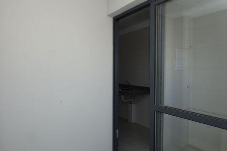 Apartamento para alugar com 33m², 1 quarto e sem vagaSacada