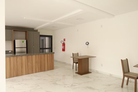 Apartamento para alugar com 33m², 1 quarto e sem vagaÁrea comum - Salão de festas