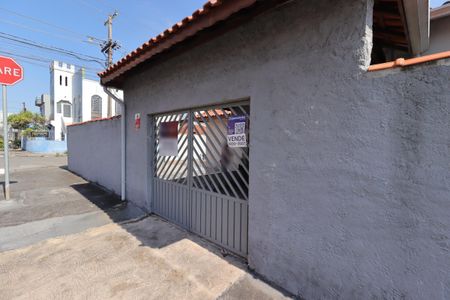 Casa à venda com 105m², 1 quarto e 1 vagaFachada com a Plaquinha CCLO-152