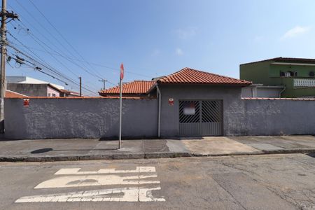 Casa à venda com 105m², 1 quarto e 1 vagaFachada