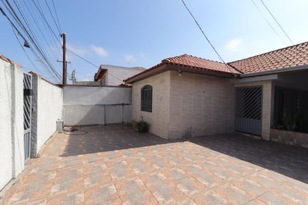Casa à venda com 105m², 1 quarto e 1 vagaQuintal