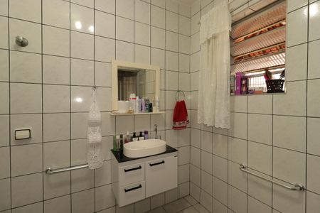 Casa à venda com 105m², 1 quarto e 1 vagaBanheiro