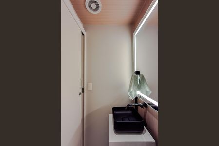Apartamento à venda com 110m², 2 quartos e 2 vagas Apartamento à venda com 110m², 2 quartos e 2 vagasLavabo