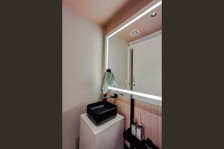 Apartamento à venda com 110m², 2 quartos e 2 vagas Apartamento à venda com 110m², 2 quartos e 2 vagasLavabo