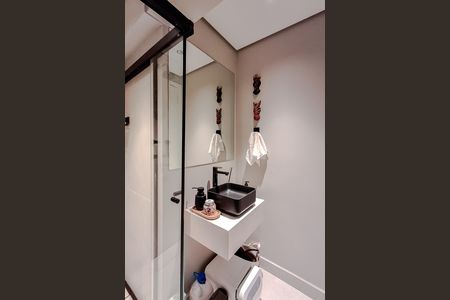 Apartamento à venda com 110m², 2 quartos e 2 vagas Apartamento à venda com 110m², 2 quartos e 2 vagasBanheiro (Piso Superior)