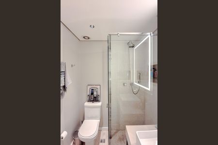 Apartamento à venda com 110m², 2 quartos e 2 vagas Apartamento à venda com 110m², 2 quartos e 2 vagasBanheiro