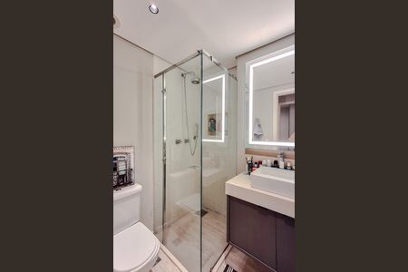 Apartamento à venda com 110m², 2 quartos e 2 vagas Apartamento à venda com 110m², 2 quartos e 2 vagasBanheiro