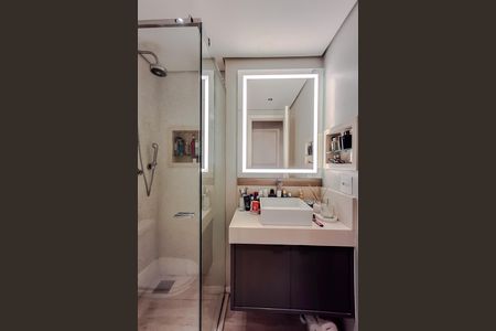 Apartamento à venda com 110m², 2 quartos e 2 vagas Apartamento à venda com 110m², 2 quartos e 2 vagasBanheiro
