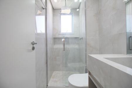 Apartamento à venda com 75m², 2 quartos e 2 vagasBanheiro 1