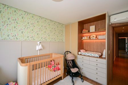 Apartamento para alugar com 211m², 3 quartos e 3 vagasSuíte 2