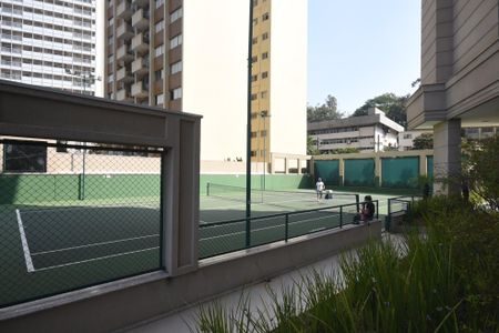 Apartamento para alugar com 211m², 3 quartos e 3 vagasQuadra de Tênis