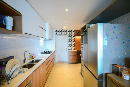 Apartamento para alugar com 211m², 3 quartos e 3 vagasCozinha