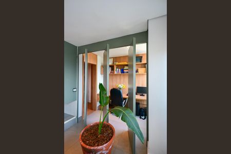 Apartamento para alugar com 211m², 3 quartos e 3 vagasEscritório