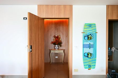 Apartamento para alugar com 211m², 3 quartos e 3 vagasHall de EntradaHall Privativo