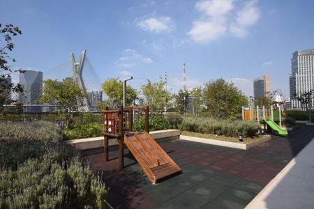 Apartamento para alugar com 211m², 3 quartos e 3 vagasPlayground 1