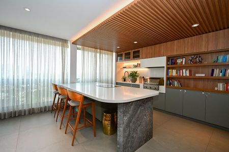 Apartamento para alugar com 211m², 3 quartos e 3 vagasVaranda Gourmet	