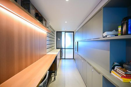 Apartamento para alugar com 211m², 3 quartos e 3 vagasCozinha