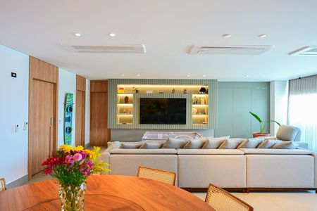 Apartamento para alugar com 211m², 3 quartos e 3 vagasSala