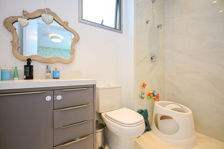 Apartamento para alugar com 211m², 3 quartos e 3 vagasBanheiro Suíte 2