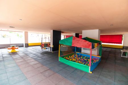 Apartamento à venda com 95m², 3 quartos e 1 vagaÁrea comum