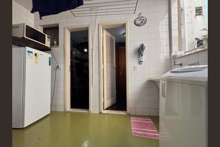 Apartamento à venda com 170m², 3 quartos e 2 vagasÁrea de serviço