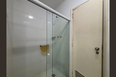 Apartamento à venda com 170m², 3 quartos e 2 vagasBanheiro social
