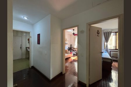 Apartamento à venda com 170m², 3 quartos e 2 vagasCorredor