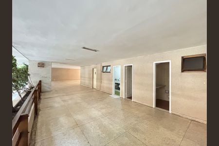 Apartamento à venda com 170m², 3 quartos e 2 vagasÁrea comum - salão/playground