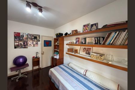 Apartamento à venda com 170m², 3 quartos e 2 vagasQuarto 2