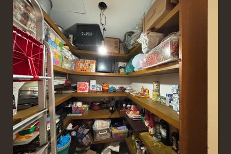 Apartamento à venda com 170m², 3 quartos e 2 vagasÁrea de serviço - despensa