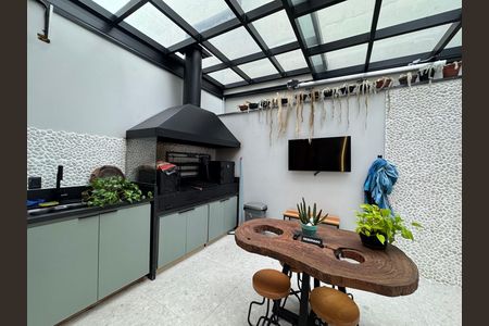Casa à venda com 140m², 3 quartos e 4 vagas Casa à venda com 140m², 3 quartos e 4 vagasÁrea gourmet