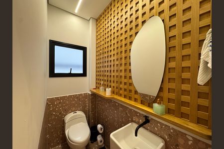 Casa à venda com 140m², 3 quartos e 4 vagas Casa à venda com 140m², 3 quartos e 4 vagasLavabo