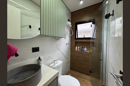 Casa à venda com 140m², 3 quartos e 4 vagas Casa à venda com 140m², 3 quartos e 4 vagasBanheiro da Suíte 1