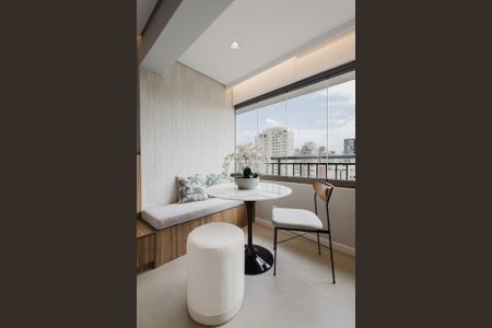 Studio para alugar com 28m², 1 quarto e sem vaga Studio para alugar com 28m², 1 quarto e sem vagaVaranda