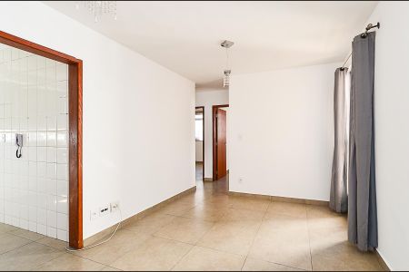 Sala Ambientes de apartamento à venda com 3 quartos, 67m² em Santa Efigênia, Belo Horizonte