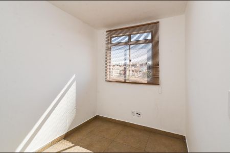 Apartamento à venda com 67m², 3 quartos e 1 vagaQuarto 2