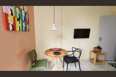 Sala  de apartamento para alugar com 1 quarto, 30m² em Centro, Salvador