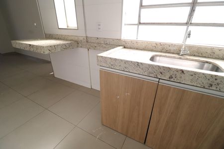 Apartamento para alugar com 115m², 3 quartos e sem vagaCozinha
