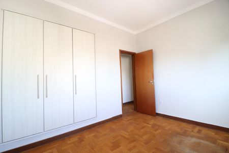 Apartamento para alugar com 115m², 3 quartos e sem vagaQuarto 2