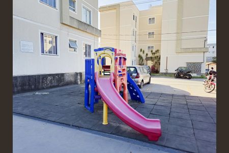 Apartamento à venda com 48m², 2 quartos e sem vagaÁrea comum - Playground