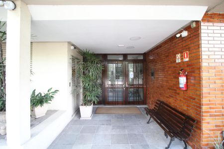 Apartamento à venda com 45m², 1 quarto e sem vagaHall social
